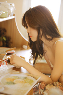 长腿美女